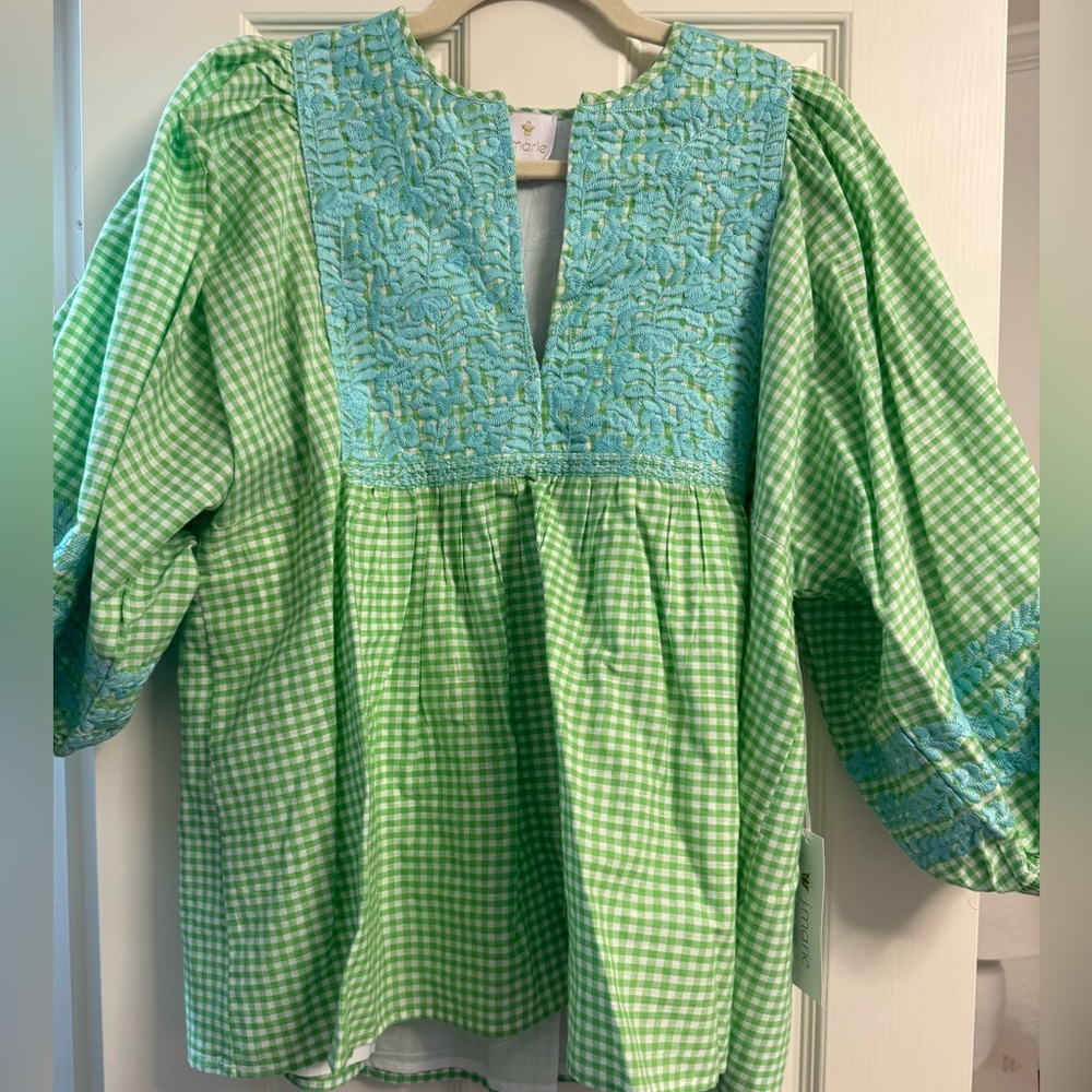 NWT J.Marie Gingham Embroidered Top